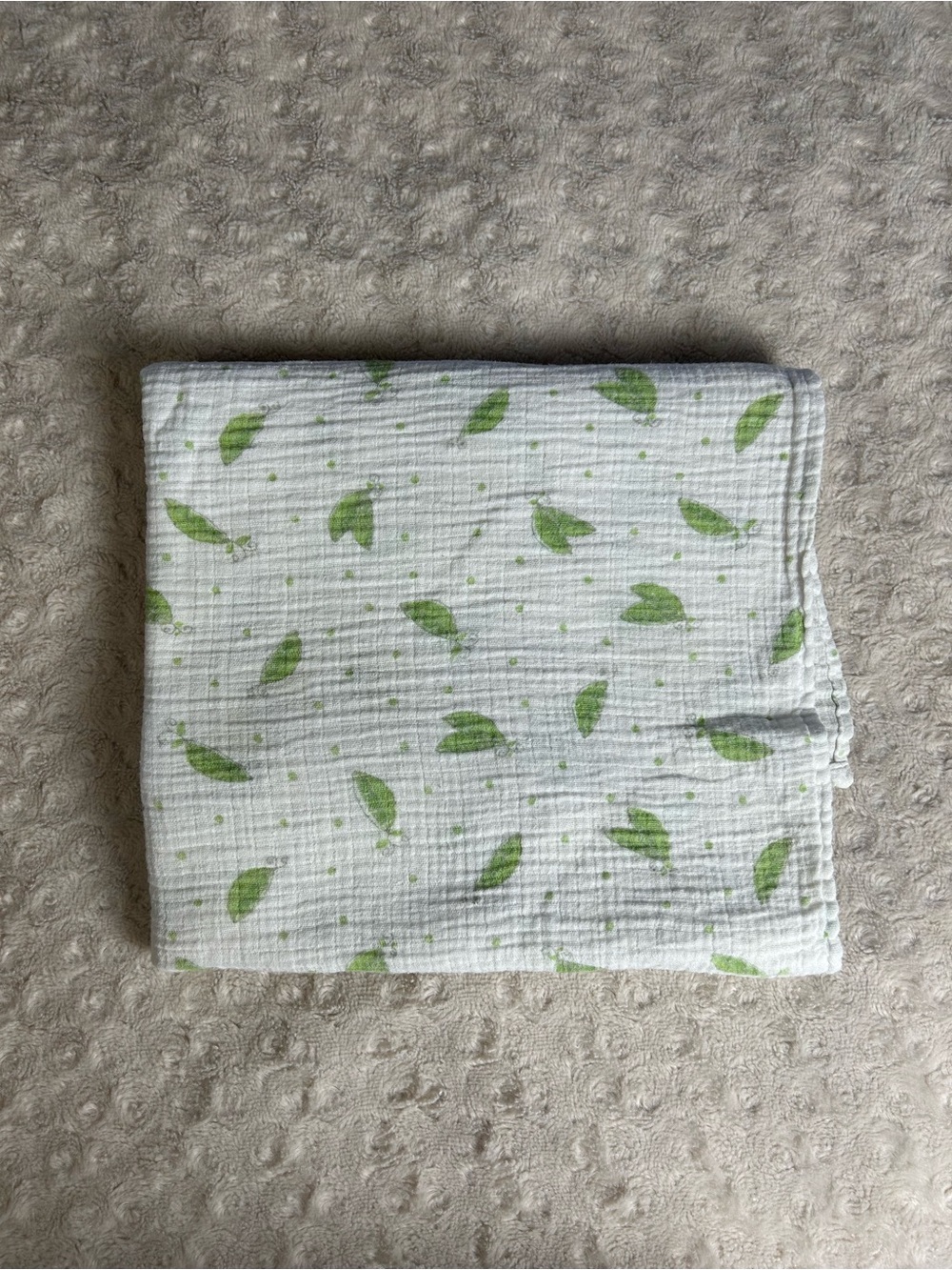 SwaddleMe Pea Pod Baby Swaddle Blanket Green White Muslin Dot Garden Vegetable